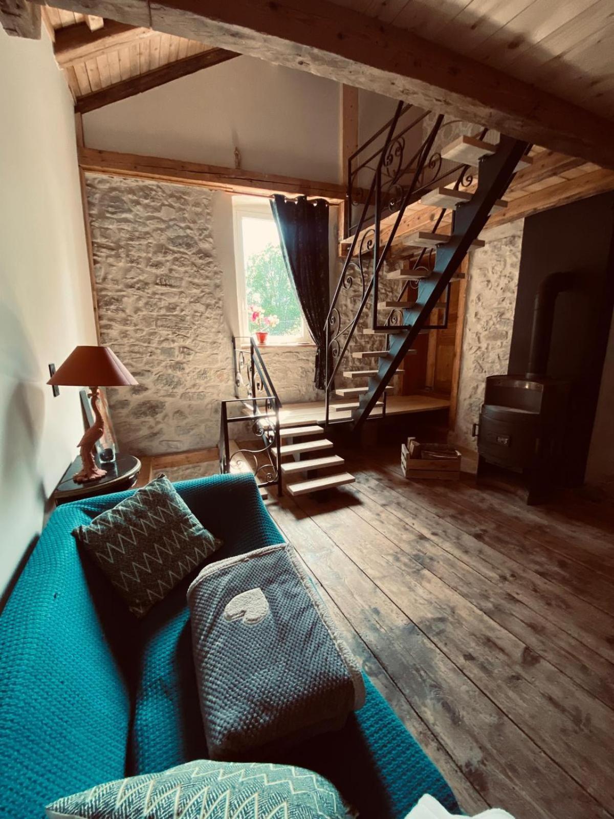 L'Instant Present Apartment Echallon Exterior photo